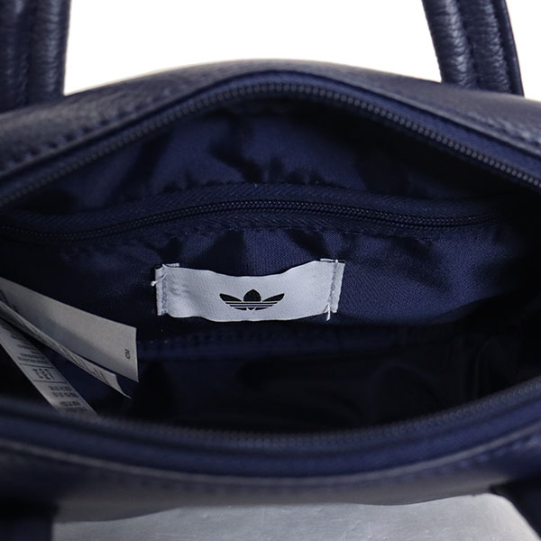 adidas(アディダス)正規取扱店