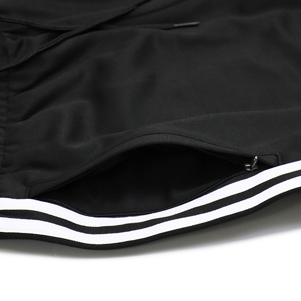 adidas(アディダス)正規取扱店BOOTSMAN