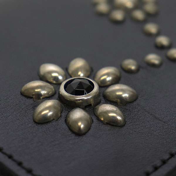 HTC正規取扱店BOOTSMAN